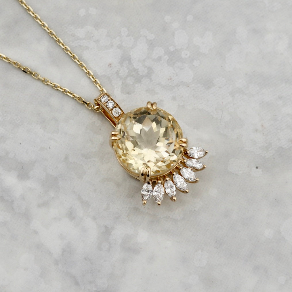 Rayons 14K Gold, Diamonds and Citrine Necklace