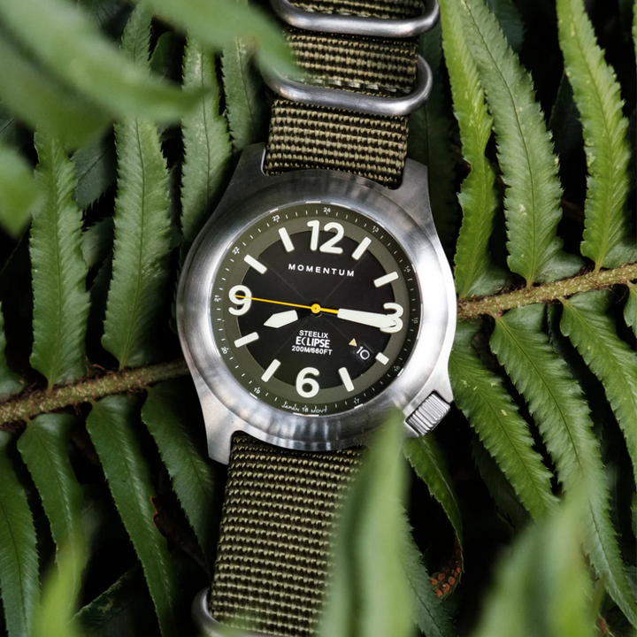 Montre à énergie solaire 44mm Steelix Eclipse vert