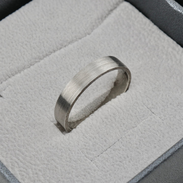 Bague jonc Le massif en argent sterling