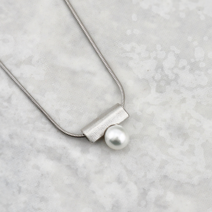 Eva Pearl Sterling Silver Necklace