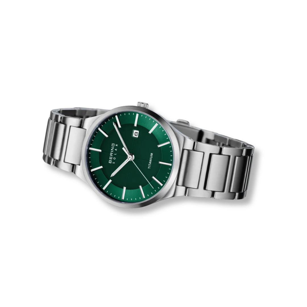Montre à énergie solaire Bering 39mm 15239-778