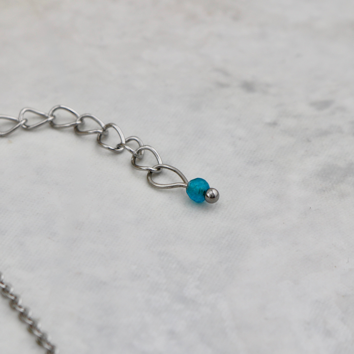 Collier Apatite 🌊 *5$ remis à L'Association de la colonie de Vacances