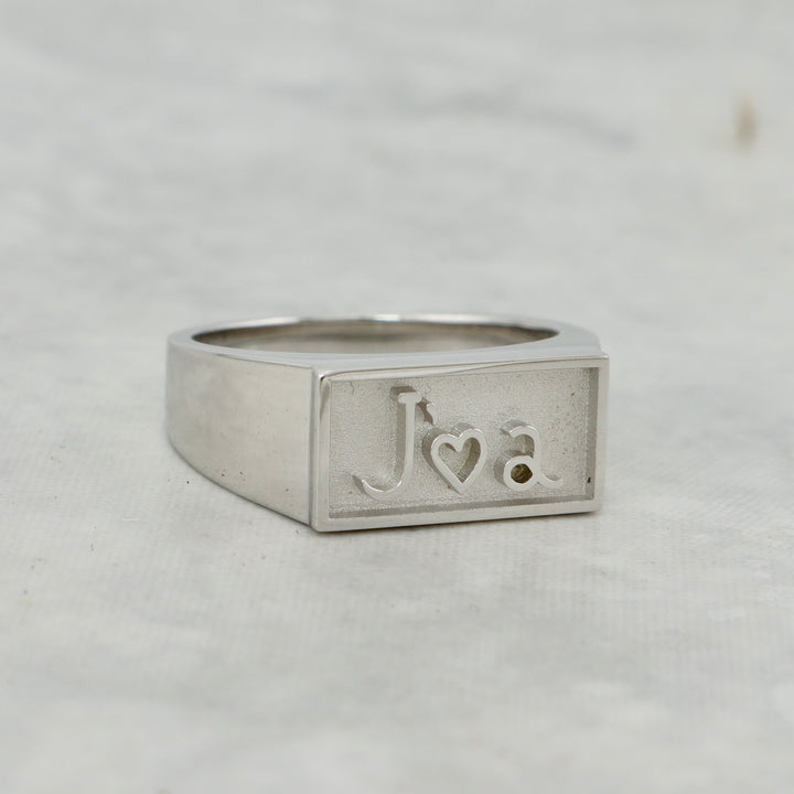 J’🤍A Signet Custom Ring