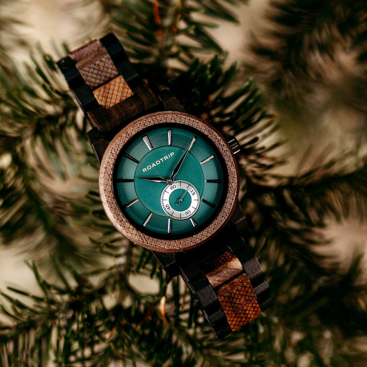 Storm Watch in Chacate Preto and Walnut Wood