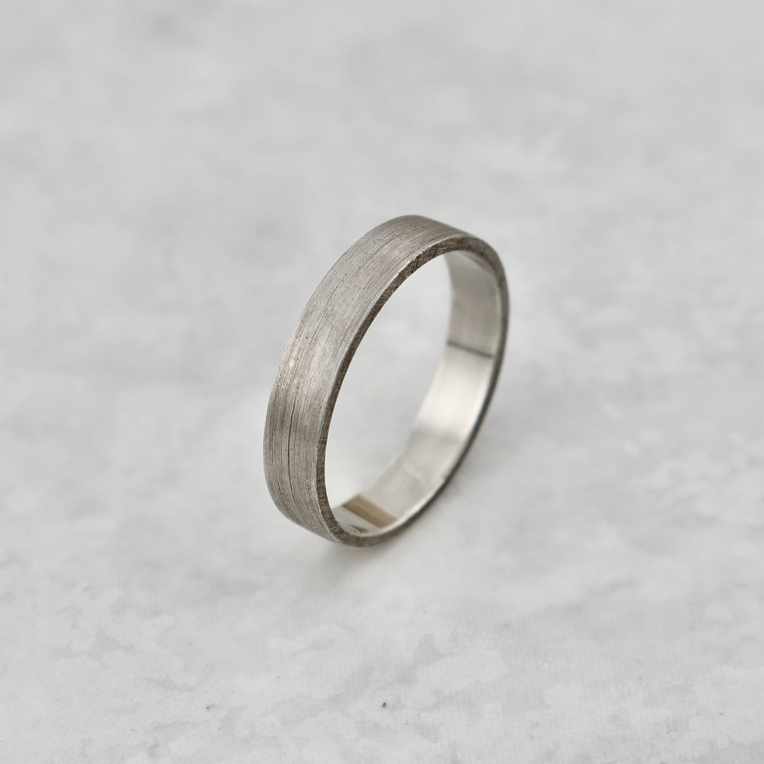 Bague jonc Le massif en argent sterling