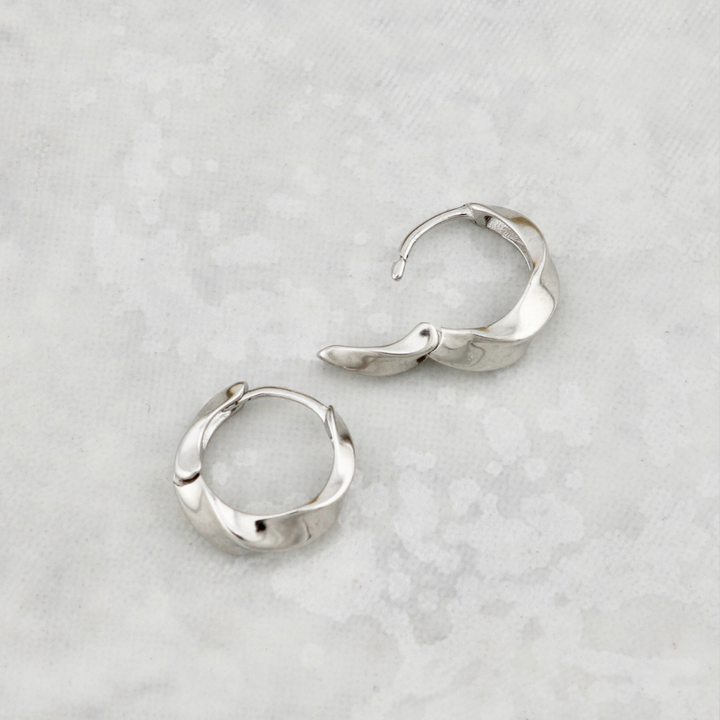 Boucles d'oreilles Huggies Torsade en argent sterling