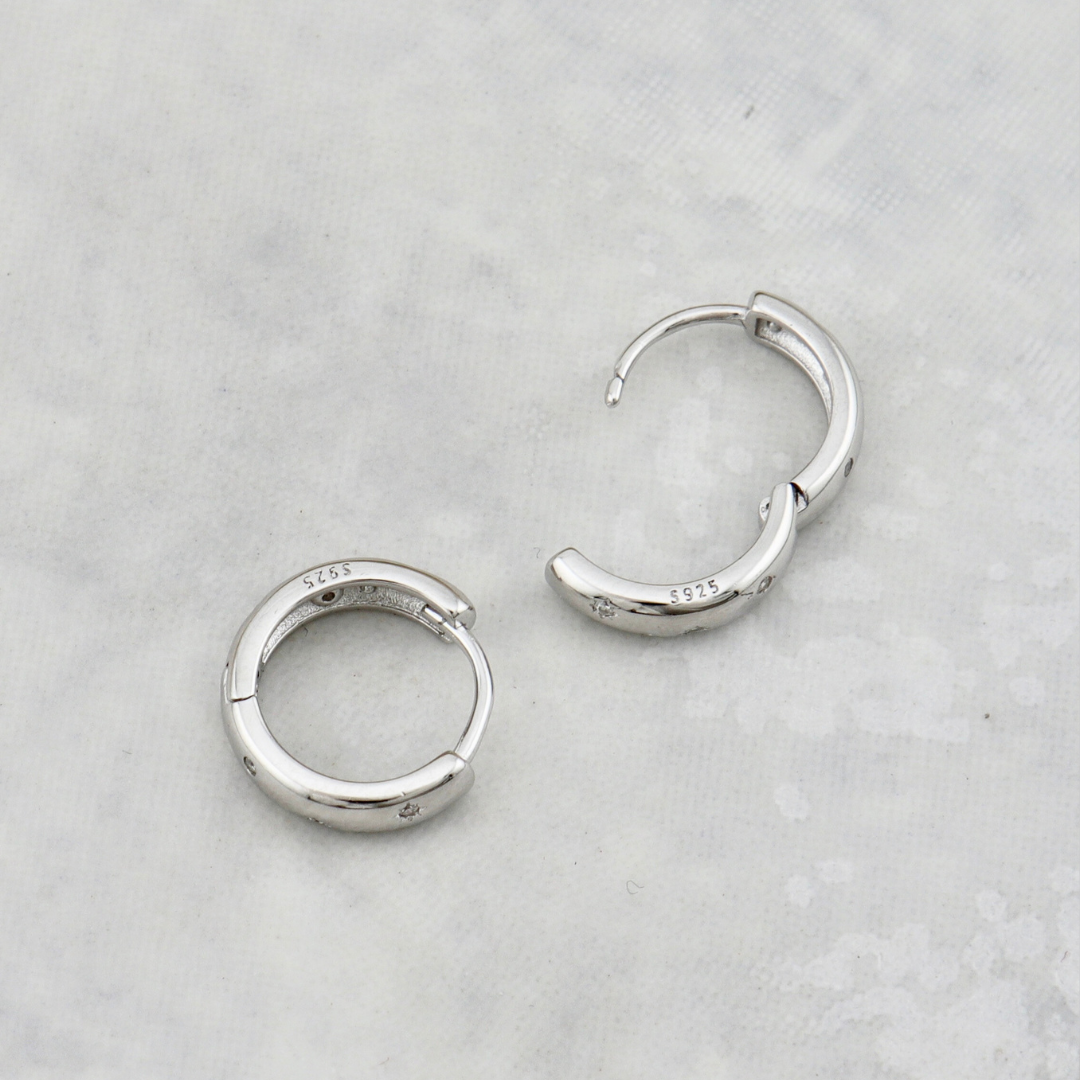 Boucles d'oreilles Huggies Voie lactée en argent sterling