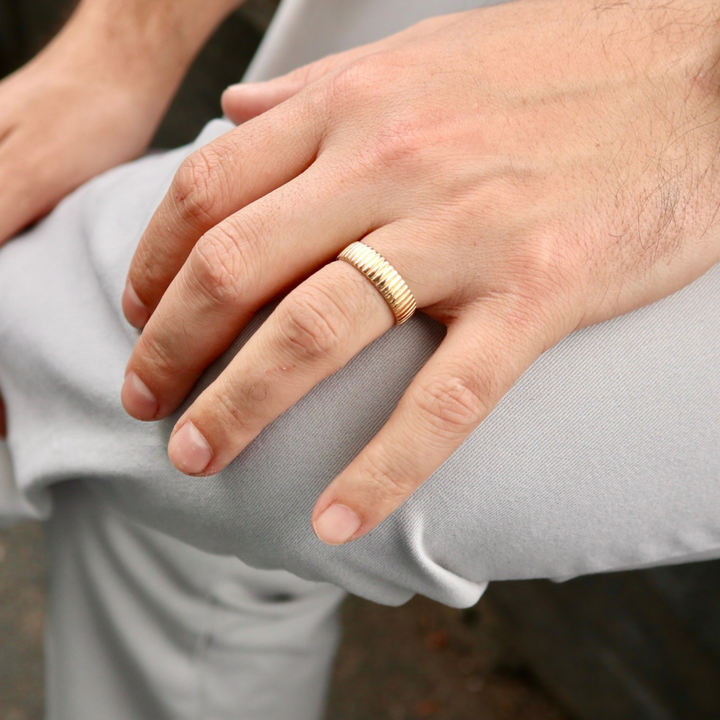 Bague jonc Vertical en or 10K