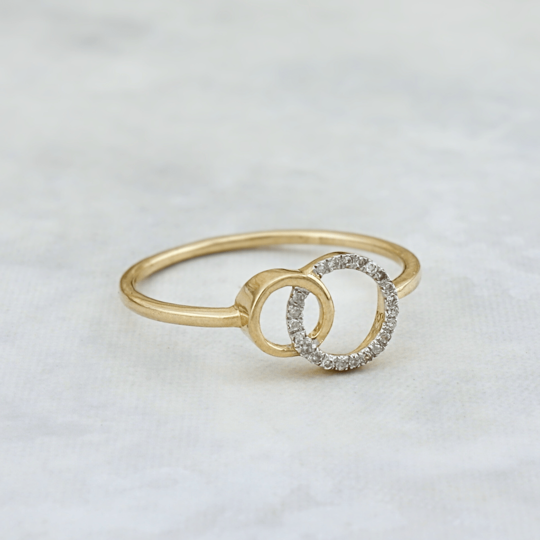 Bague Cercles et diamants en or jaune 10K - Bagues Bague Cercles en or 10K et diamants 0.05 ctw | Mathieu Blanchard Mathieu Blanchard Joaillerie
