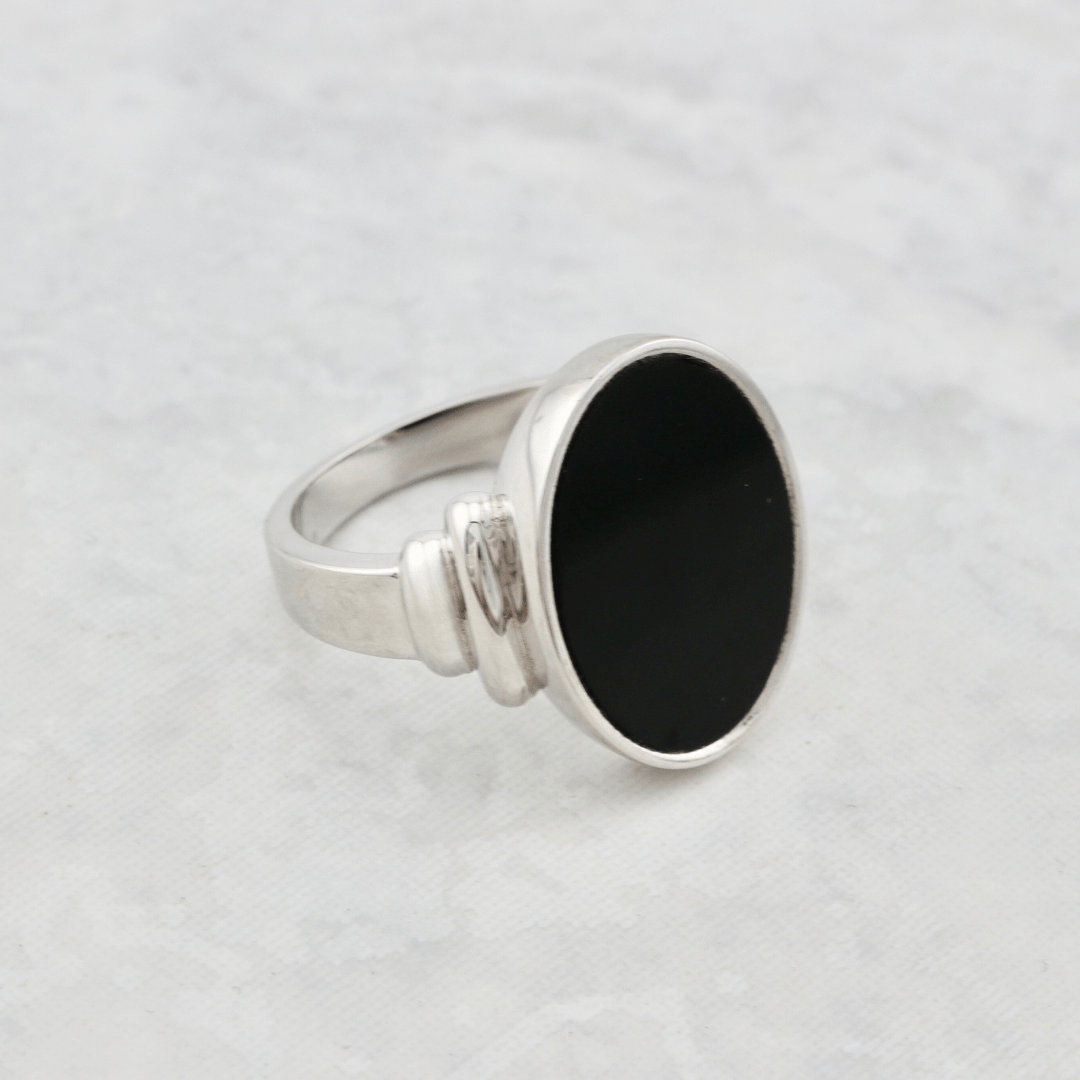 Mathieu Blanchard Bagues Bague chevalière Onyx oval