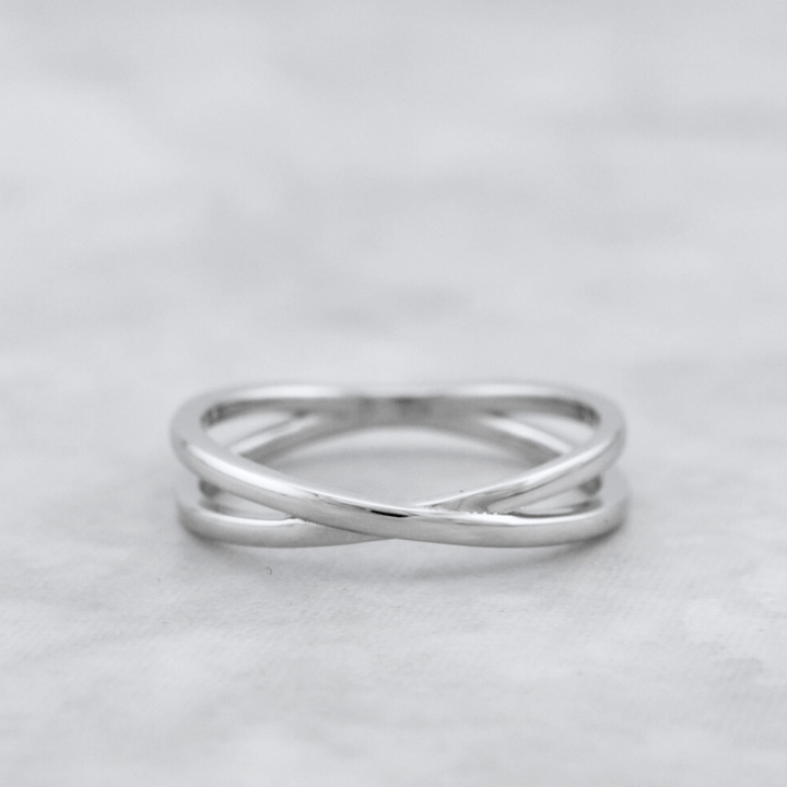 Bague Croisée en argent sterling Mathieu Blanchard Bagues Bague Croisée en argent sterling | Bijouterie Mathieu Blanchard Mathieu Blanchard Joaillerie