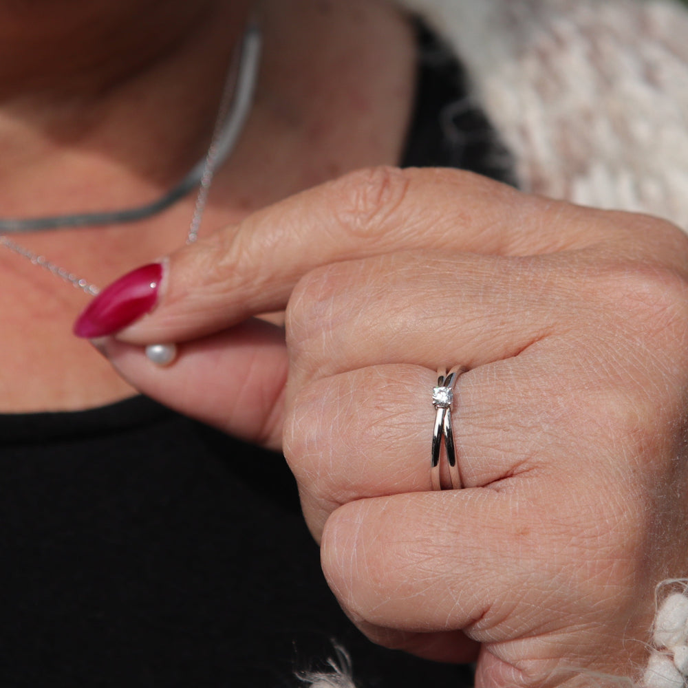 Mathieu Blanchard Bagues Bague Croisée en argent sterling