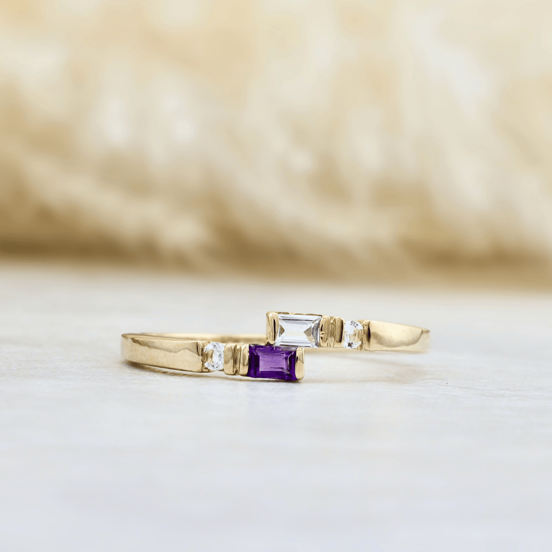 - Bagues Bague en or 10K et améthyste, topaze bleu & blanc