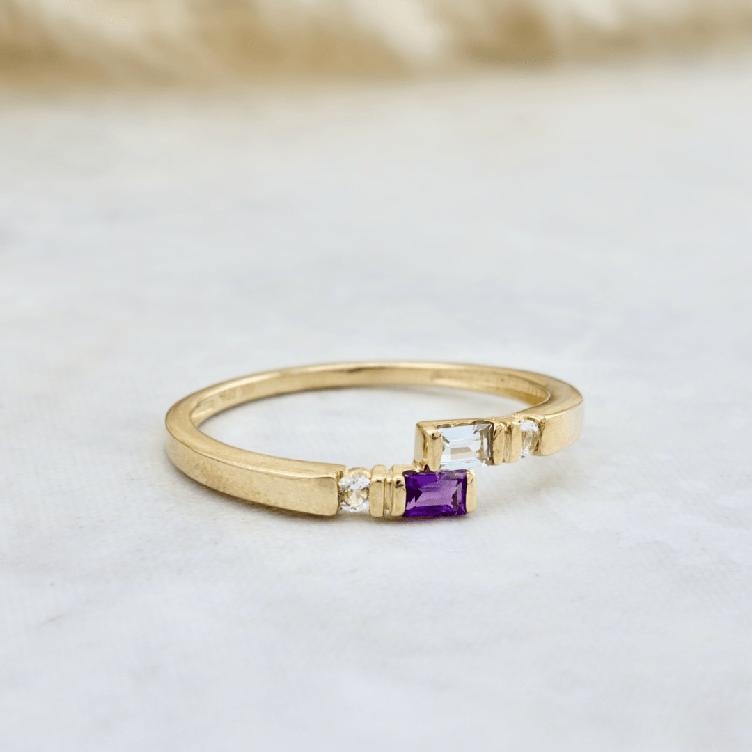 - Bagues Bague en or 10K et améthyste, topaze bleu & blanc