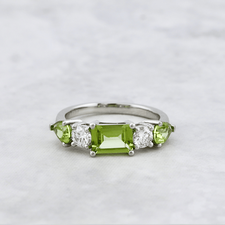 Mathieu Blanchard Bague en or 14K - 18K ou platine, péridots et diamants