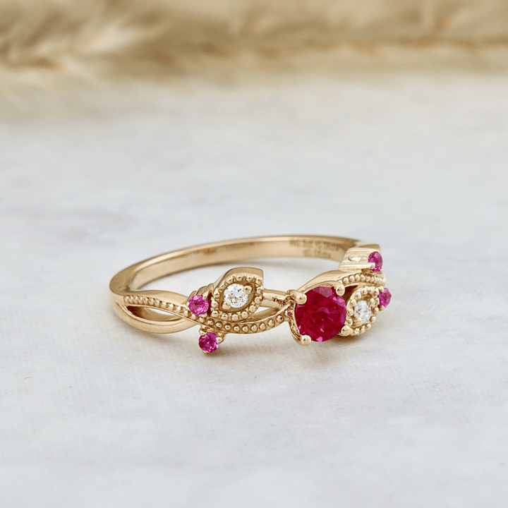 - Bagues Bague Enchanteresse en Diamants et Rubis