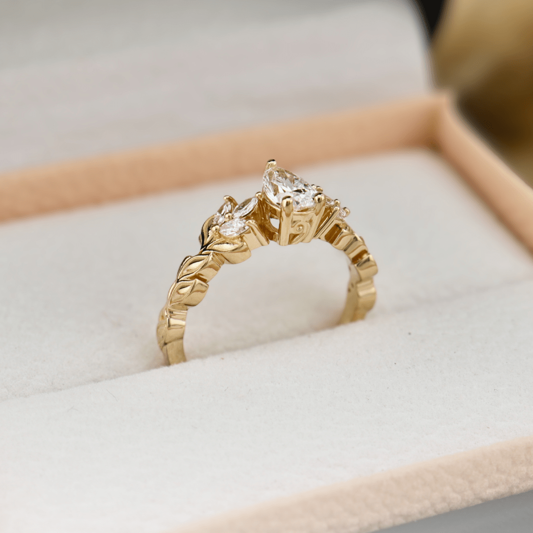 Bague Florale et diamants Mathieu Blanchard Bagues Bague de fiançailles Florale | Diamants | Mathieu Blanchard Joaillerie Mathieu Blanchard Joaillerie
