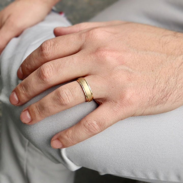 Bague Florentine Mathieu Blanchard Bagues Jonc Florentine 6mm en or jaune ou blanc 10K | Bagues de Fiançailles Homme Mathieu Blanchard Joaillerie