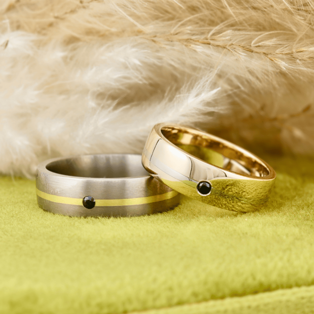 Bague Horizon et saphir Mathieu Blanchard Bagues Jonc de mariage 2 tons et saphir noir | Mathieu Blanchard Joaillerie Mathieu Blanchard Joaillerie