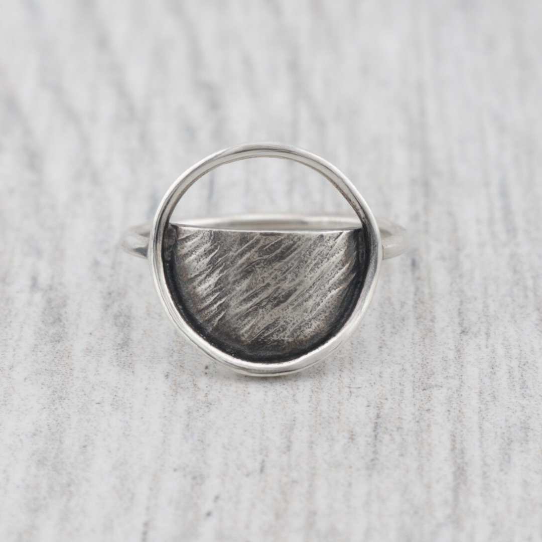 Audrey Seyer Bagues Bague minimaliste en argent sterling