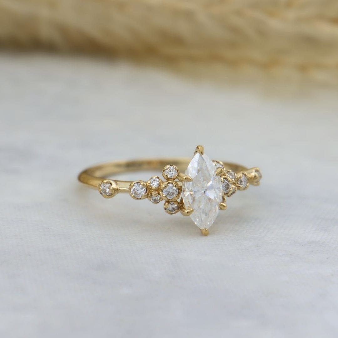 Bague Nuage Marquise Moissanites Mathieu Blanchard Bagues Solitaire Moissanite Marquise 0,5ct en or 10K ou 925 | Mathieu Blanchard Mathieu Blanchard Joaillerie