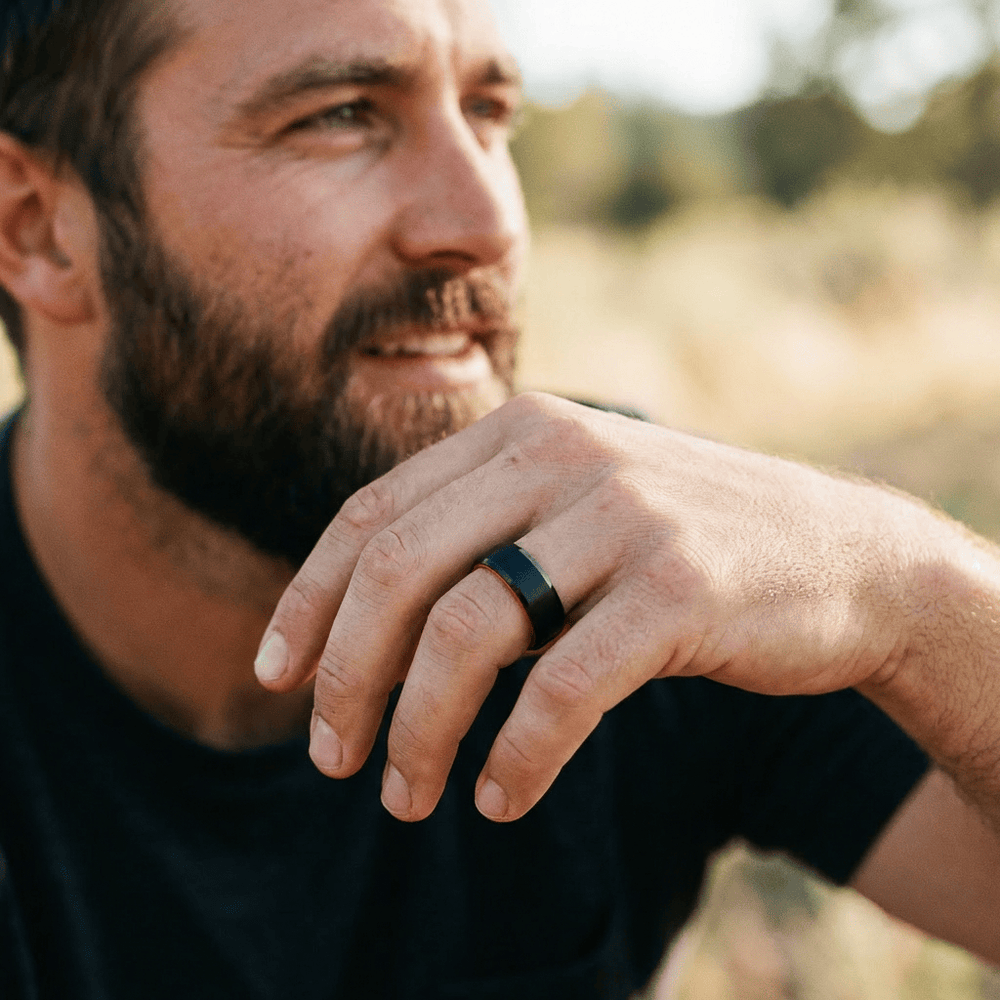 Bague Orange Électrique en tungstène Roadtripmadewood Bagues Bague Orange Électrique & Noire en tungstène | Mathieu Blanchard® Mathieu Blanchard Joaillerie