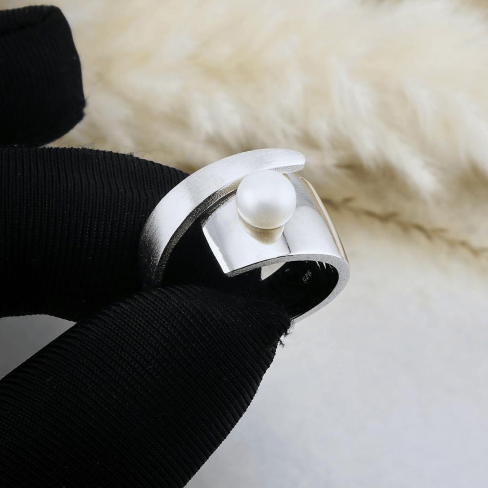 Mathieu Blanchard Bagues Bague Pointe en argent sterling et perle