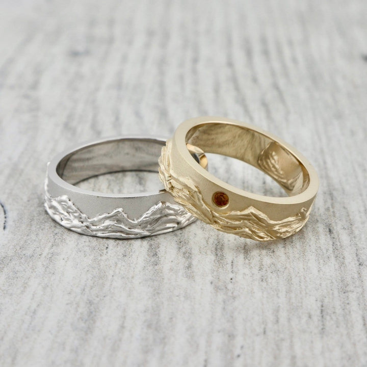 Bague Rocheuses Canadiennes et saphir Mathieu Blanchard Bague Rocheuses Canadiennes et saphir | Mathieu Blanchard Mathieu Blanchard Joaillerie