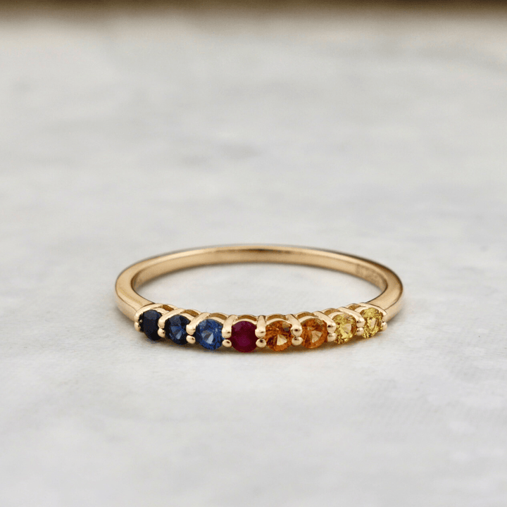 Mathieu Blanchard Bagues Bague semi-éternité en or 14K, saphirs et rubis