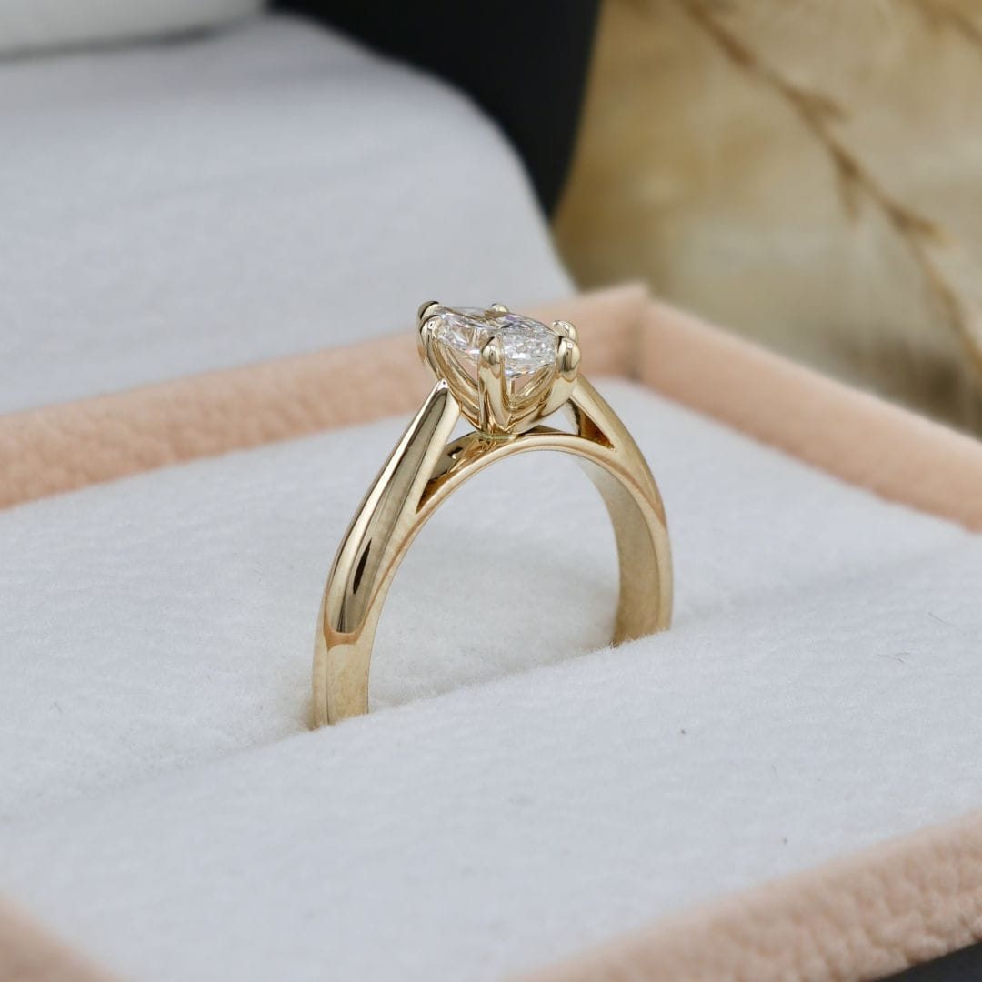 Mathieu Blanchard Bagues Bague solitaire Classique Diamant Marquise 0,5 ct