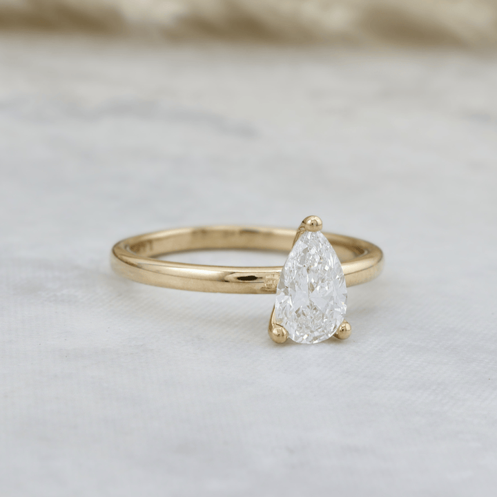 Mathieu Blanchard Bagues Bague solitaire Diamant Poire