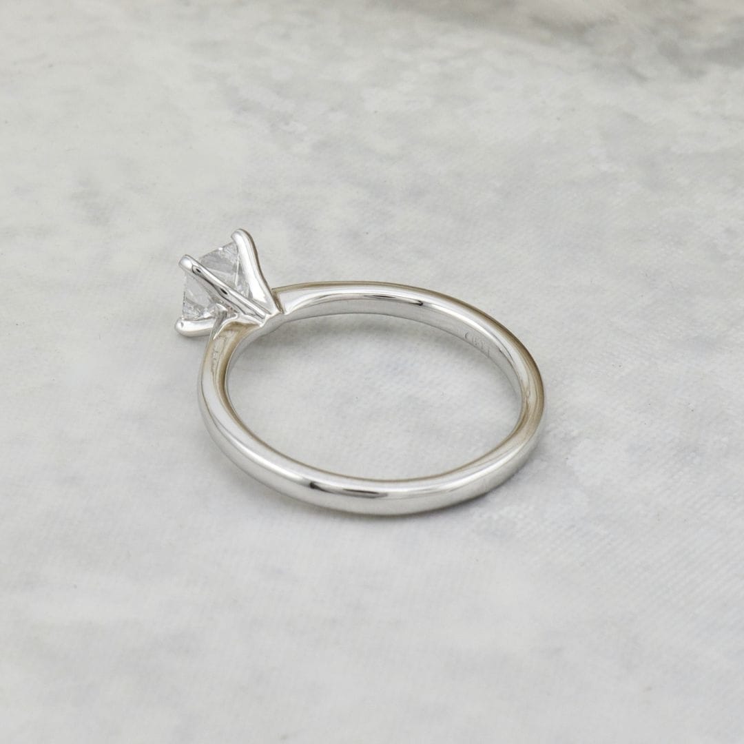 Bague solitaire diamant princesse 0,5 ct Mathieu Blanchard Bagues Solitaire Diamant de laboratoire Princesse 0,5ct | Mathieu Blanchard Mathieu Blanchard Joaillerie