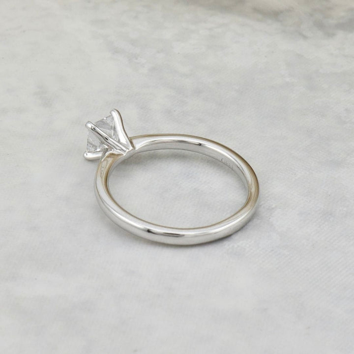 Bague solitaire diamant princesse 0,5 ct Mathieu Blanchard Bagues Solitaire Diamant de laboratoire Princesse 0,5ct | Mathieu Blanchard Mathieu Blanchard Joaillerie