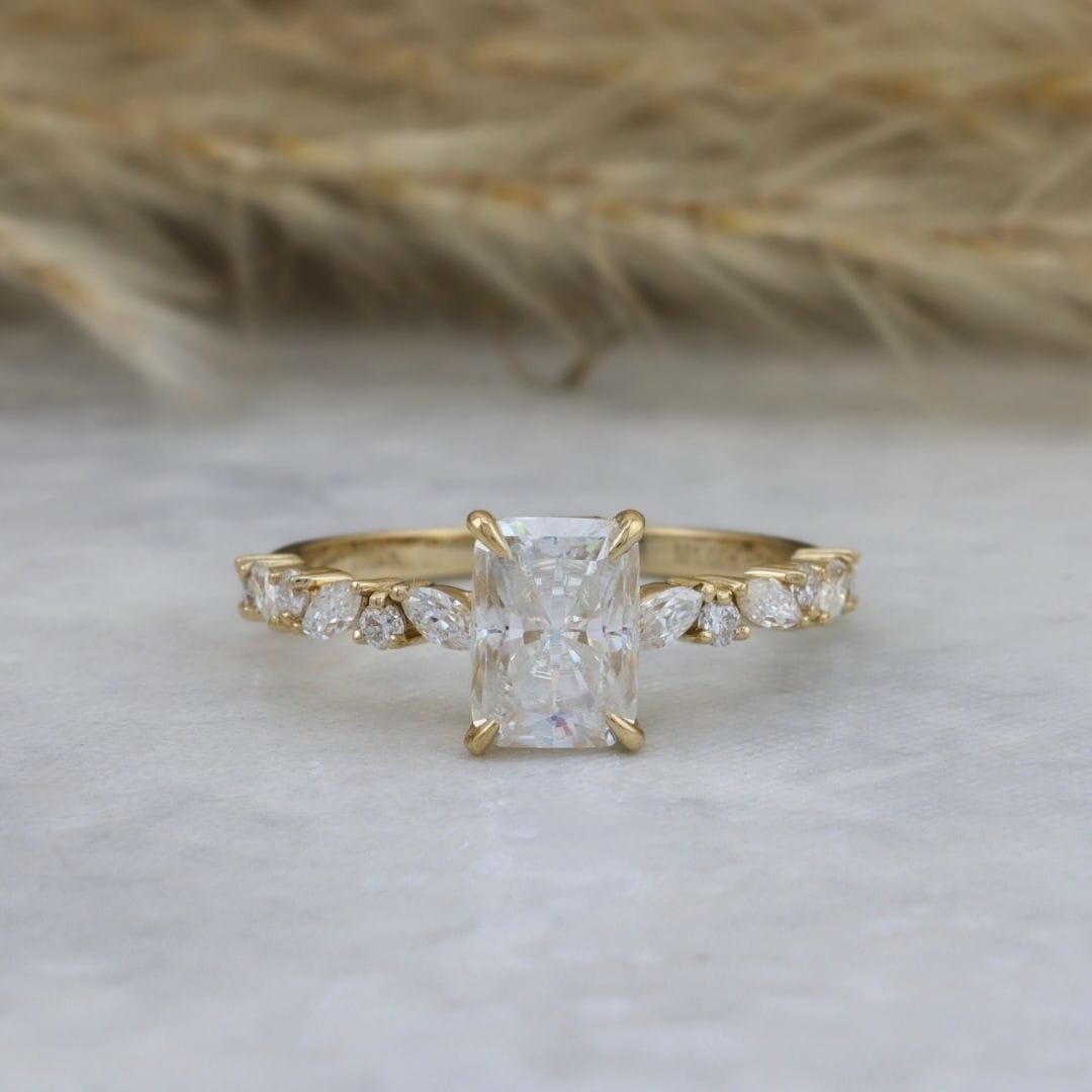 Mathieu Blanchard Bagues Bague solitaire - Diamant Radiant &amp; Marquise
