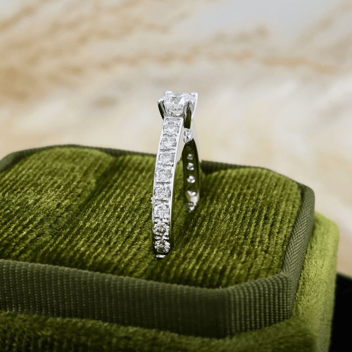 Mathieu Blanchard Bagues Bague solitaire diamants 0.74 ctw