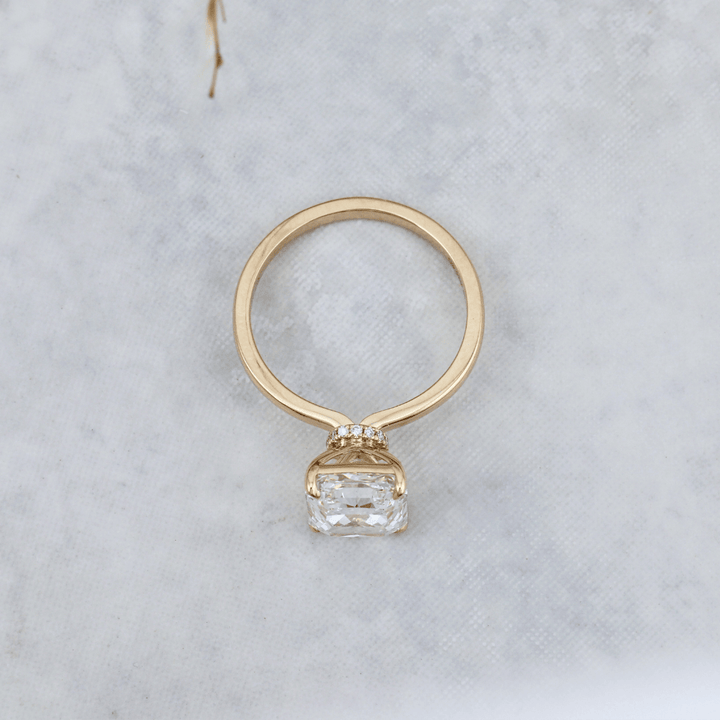 Bague Solitaire Halo Diamant Radiant 3,8 ct Mathieu Blanchard Bagues Bague Boucle Solitaire Halo Diamant Radiant 3,8 ct | Mathieu Blanchard Mathieu Blanchard Joaillerie