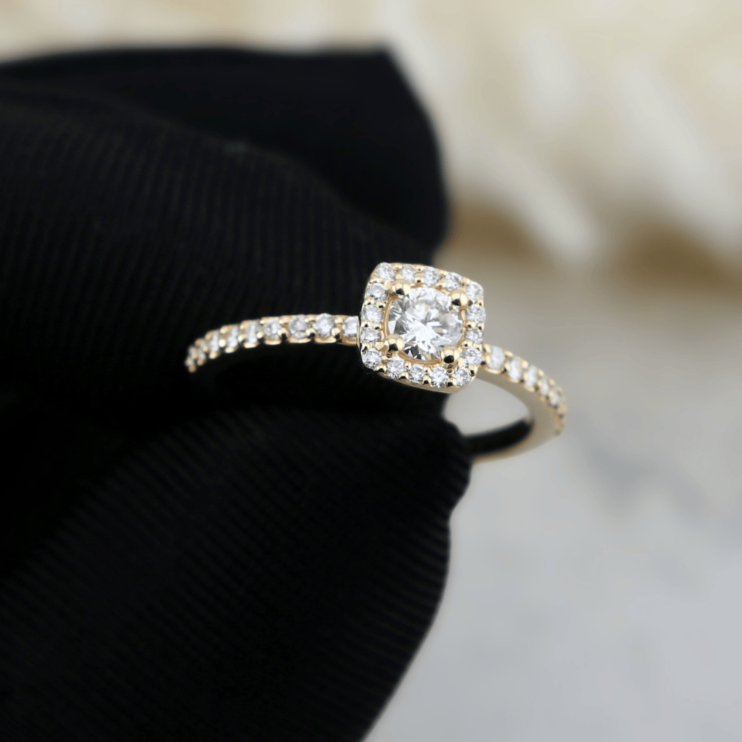 Mathieu Blanchard Bagues Bague solitaire Halo diamants 0.45 ctw