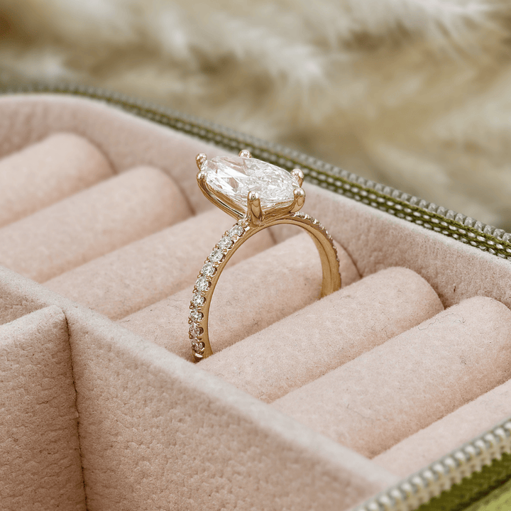 Bague solitaire Marquise diamants 2.25 ctw Mathieu Blanchard Bagues Bague solitaire Marquise diamants 2.25 ctw | Mathieu Blanchard Mathieu Blanchard Joaillerie