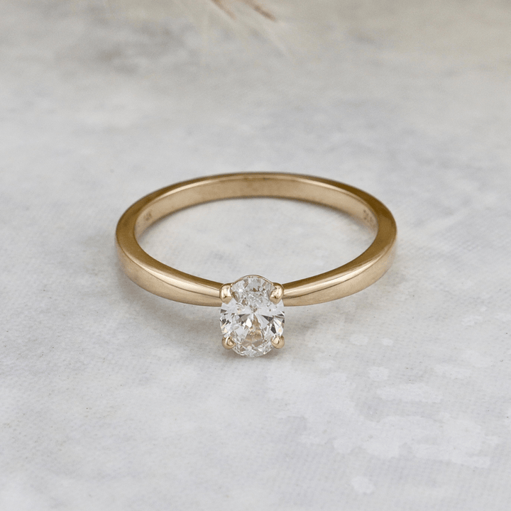 Bague solitaire Ovale 0,5 ct Mathieu Blanchard Bagues Bague Solitaire en or 14K - 18K et diamant oval 0,5ct | Mathieu Blanchard Mathieu Blanchard Joaillerie