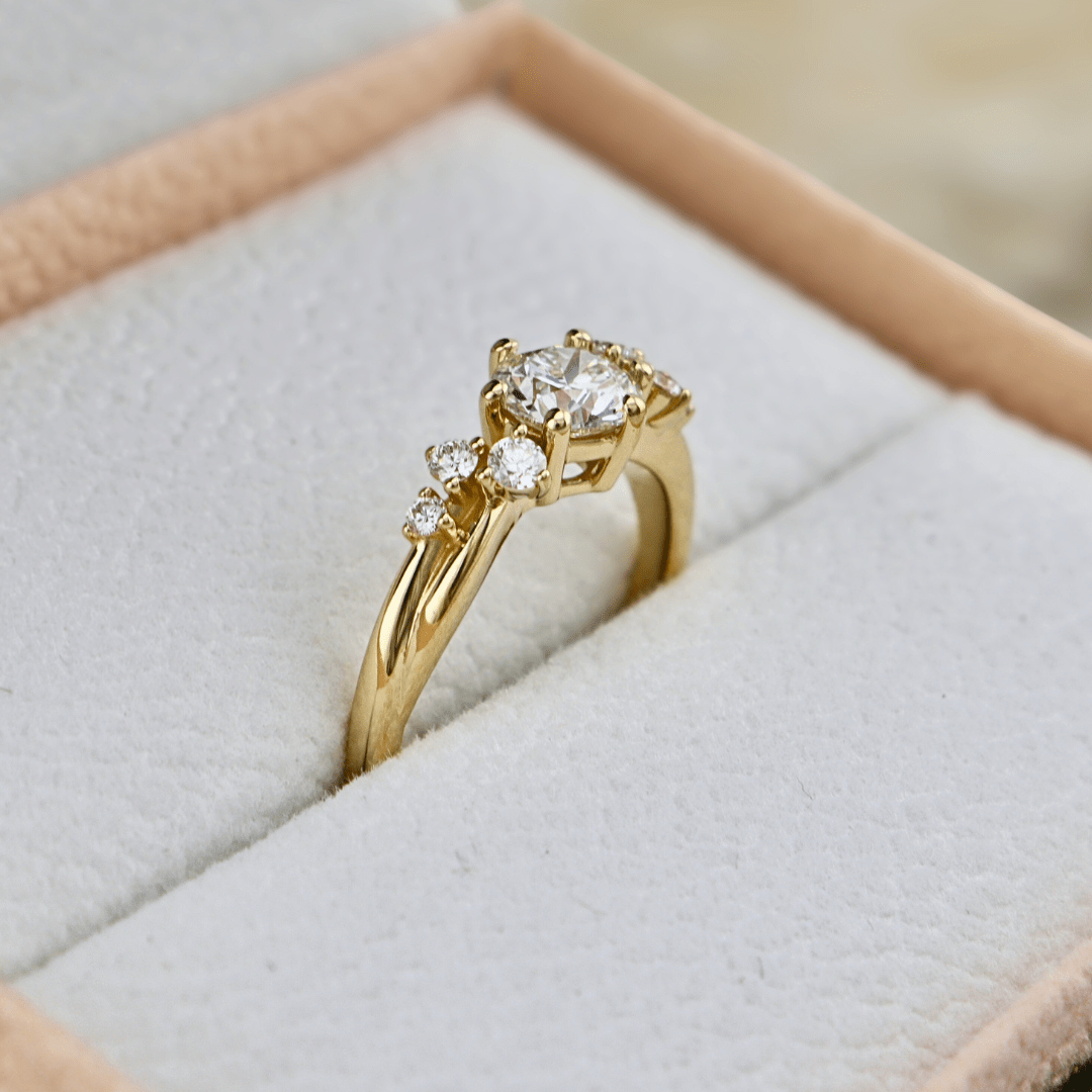 Mathieu Blanchard Bagues Bague solitaire Torsade en or 14K - 18K ou platine et diamant 0,55 ct