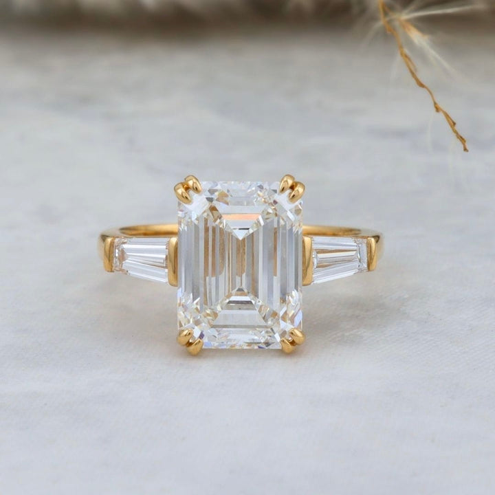 Mathieu Blanchard Bagues Bague Trapèze - Diamant Émeraude 6 ct