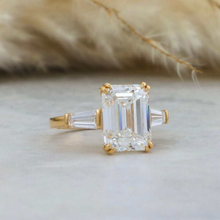 Mathieu Blanchard Bagues Bague Trapèze - Diamant Émeraude 6 ct