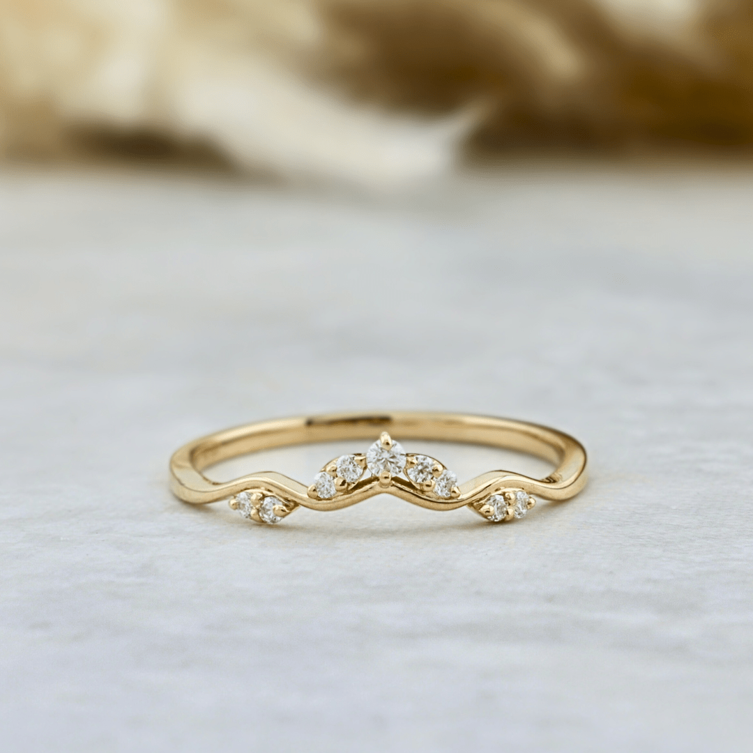 Bague Vague Moissanites Mathieu Blanchard Bague Vague en or 10K ou 925 et moissanites | Mathieu Blanchard Mathieu Blanchard Joaillerie
