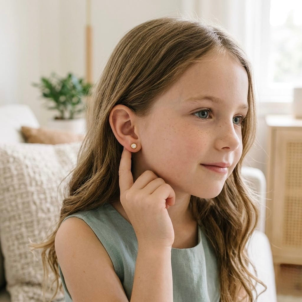 Boucles d'oreilles Classique en or jaune 14K - Boucles d'oreilles Boucles d'oreilles Bezel Classique Or 14K | Mathieu Blanchard Mathieu Blanchard Joaillerie