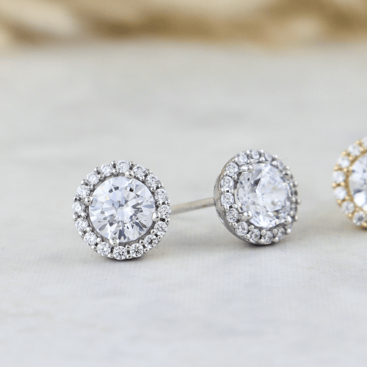 - Boucles d'oreilles Or blanc 10K Boucles d'oreilles Éclat en or 10K