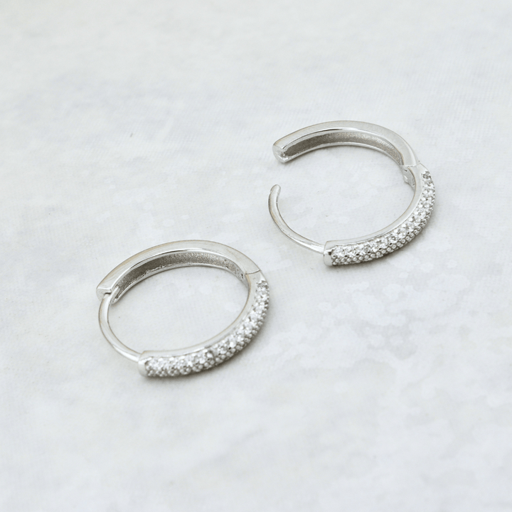 Mathieu Blanchard Boucles d'oreilles Boucles d'oreilles Huggies en argent sterling