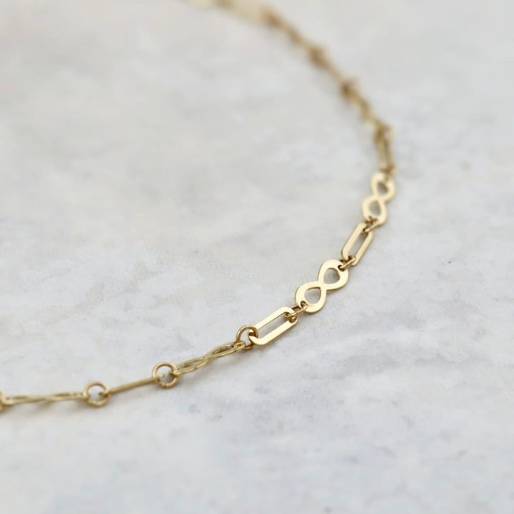 Bracelet de cheville Chaîne Infini en or jaune 10K - Or jaune 10K VI60-18C Bracelet de cheville Chaîne Infini en or 10K | Mathieu Blanchard Mathieu Blanchard Joaillerie