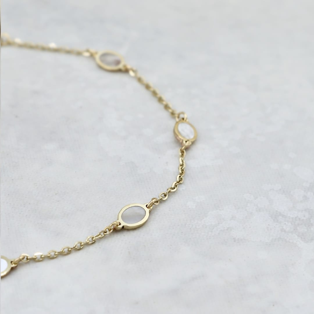 Bracelet Ovale nacré en or jaune 10K - 6.5 - 7 pouces / Or jaune 10K BY-H4-1111 Bracelet minimaliste Oval nacré en or 10K | Mathieu Blanchard Mathieu Blanchard Joaillerie