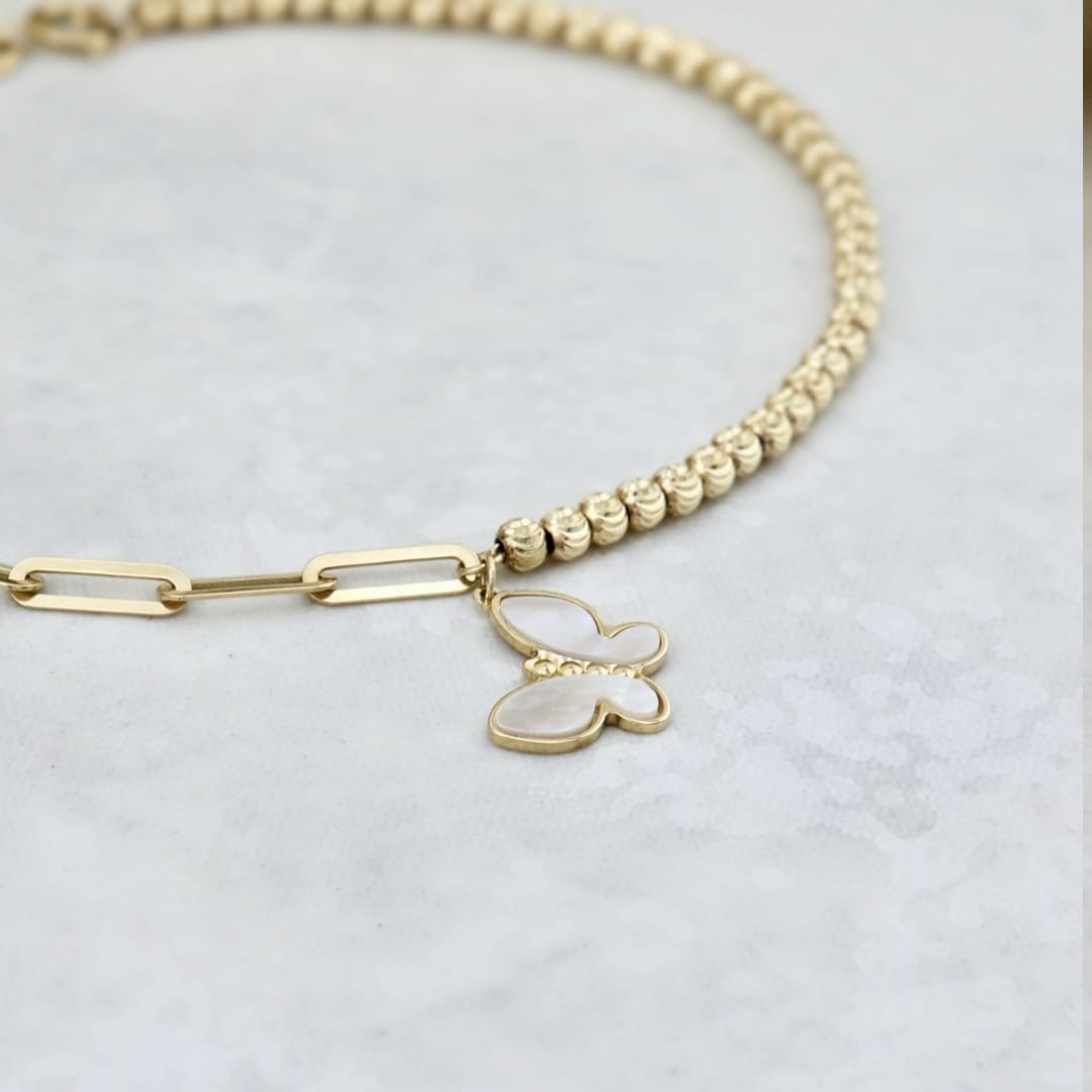 Bracelet Papillon en or jaune 10K Mathieu Blanchard Joaillerie Or jaune 10K AR60-35 Bracelet Papillon en nacre de perle en or 10K | Mathieu Blanchard Mathieu Blanchard Joaillerie