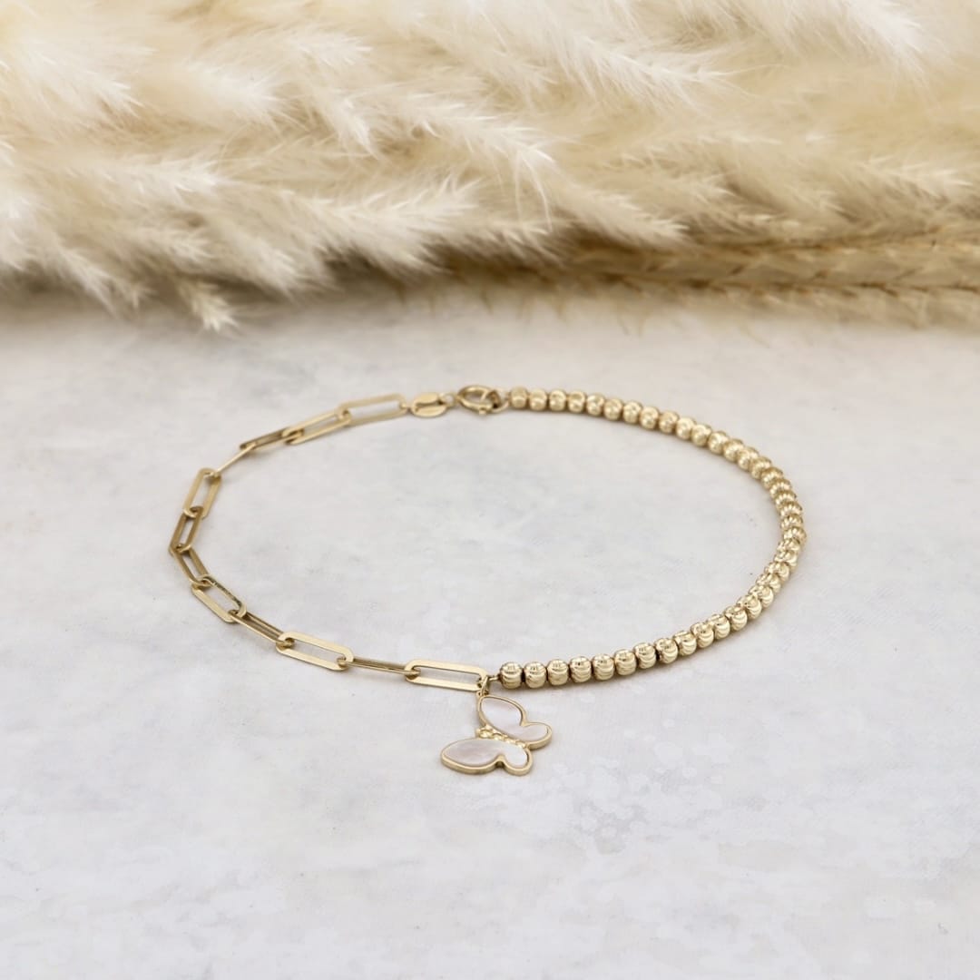 Bracelet Papillon en or jaune 10K Mathieu Blanchard Joaillerie Or jaune 10K AR60-35 Bracelet Papillon en nacre de perle en or 10K | Mathieu Blanchard Mathieu Blanchard Joaillerie